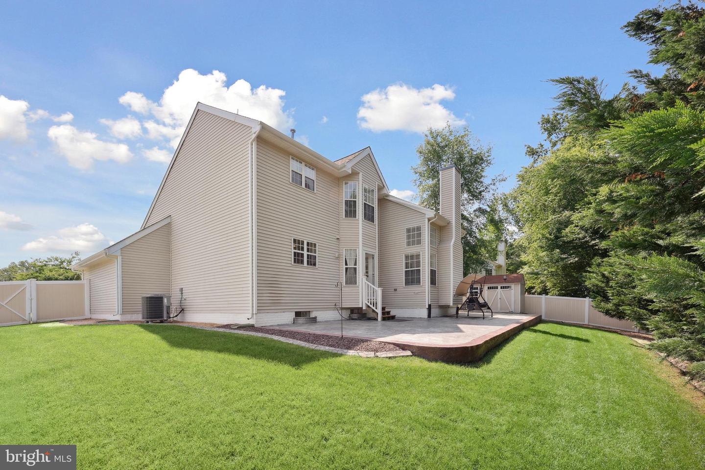 5 WENDOVER CT, STAFFORD, Virginia 22554, 5 Bedrooms Bedrooms, ,3 BathroomsBathrooms,Residential,For sale,5 WENDOVER CT,VAST2039456 MLS # VAST2039456
