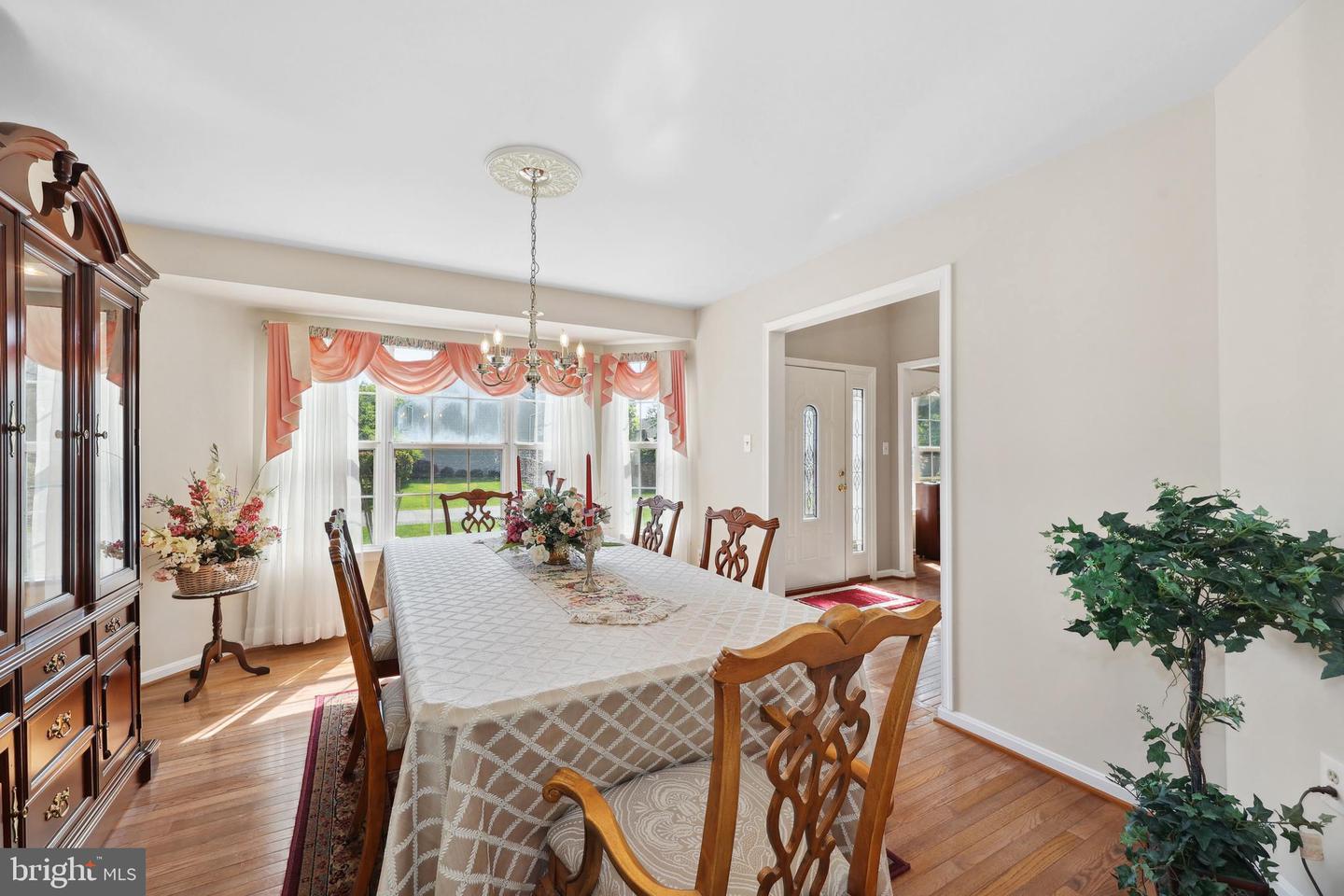 5 WENDOVER CT, STAFFORD, Virginia 22554, 5 Bedrooms Bedrooms, ,3 BathroomsBathrooms,Residential,For sale,5 WENDOVER CT,VAST2039456 MLS # VAST2039456