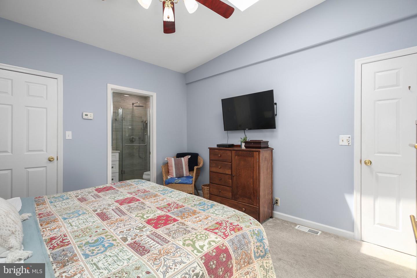 912 HANOVER ST, FREDERICKSBURG, Virginia 22401, 4 Bedrooms Bedrooms, ,2 BathroomsBathrooms,Residential,For sale,912 HANOVER ST,VAFB2008360 MLS # VAFB2008360