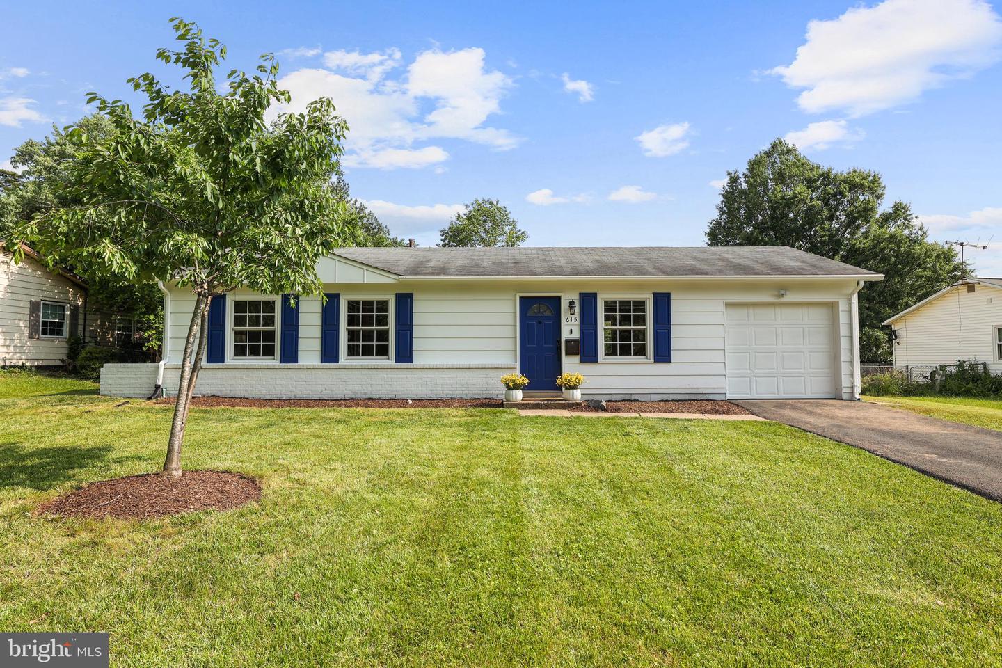 615 W CHURCH RD, STERLING, Virginia 20164, 3 Bedrooms Bedrooms, ,1 BathroomBathrooms,Residential,For sale,615 W CHURCH RD,VALO2098630 MLS # VALO2098630