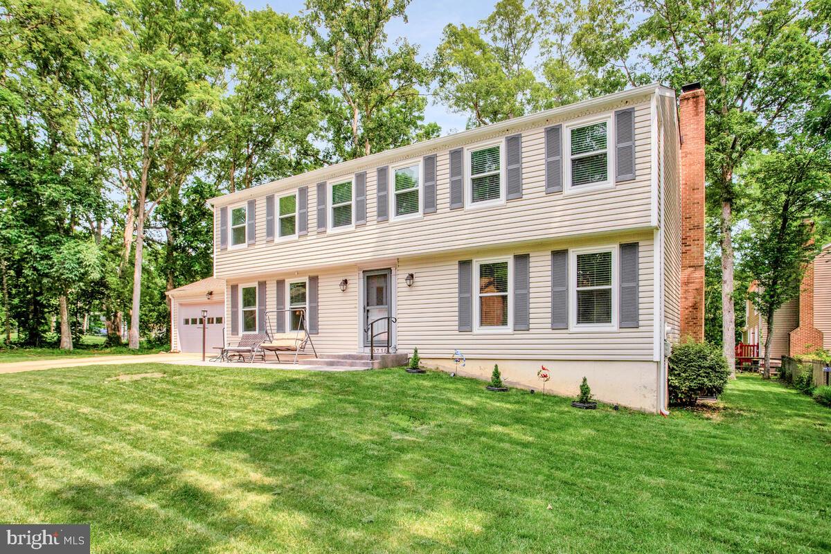 15715 SINGLETREE LN, DUMFRIES, Virginia 22025, 5 Bedrooms Bedrooms, ,2 BathroomsBathrooms,Residential,For sale,15715 SINGLETREE LN,VAPW2096198 MLS # VAPW2096198