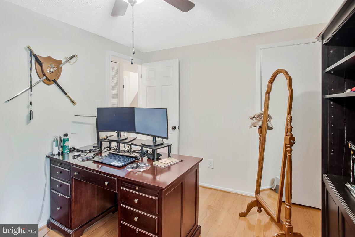 15715 SINGLETREE LN, DUMFRIES, Virginia 22025, 5 Bedrooms Bedrooms, ,2 BathroomsBathrooms,Residential,For sale,15715 SINGLETREE LN,VAPW2096198 MLS # VAPW2096198