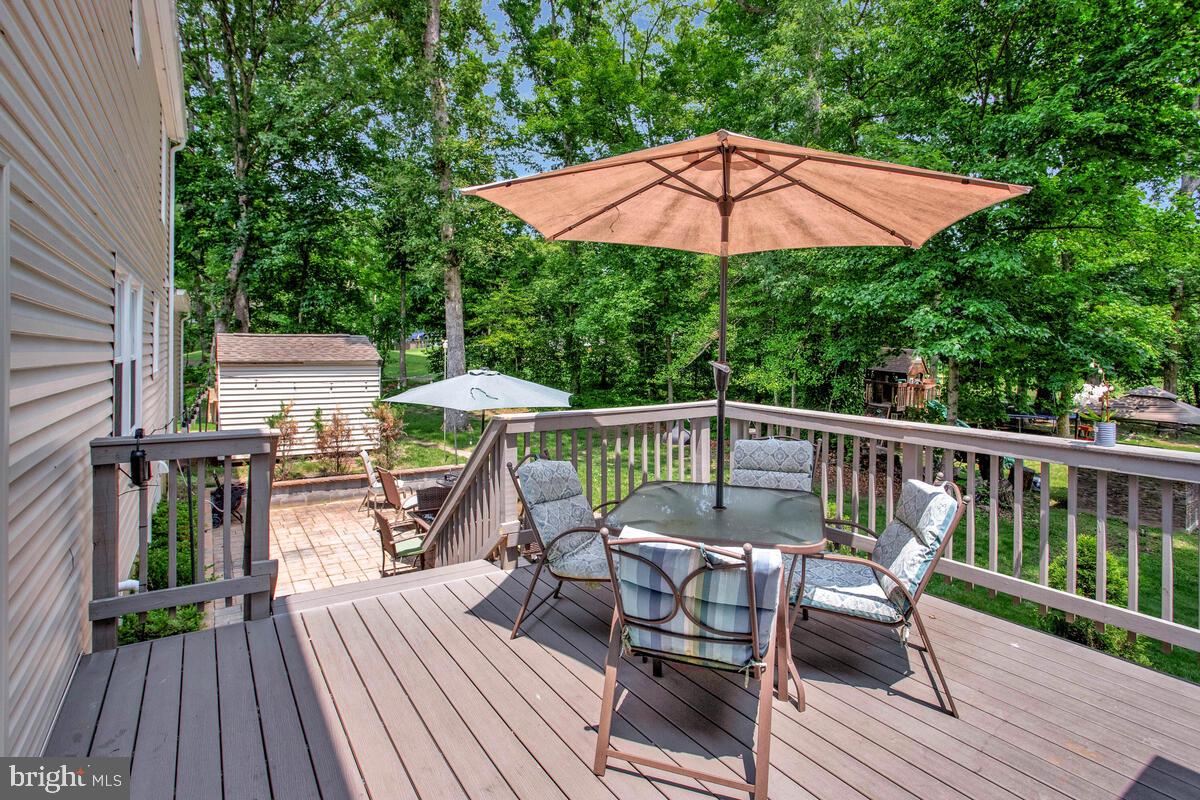 15715 SINGLETREE LN, DUMFRIES, Virginia 22025, 5 Bedrooms Bedrooms, ,2 BathroomsBathrooms,Residential,For sale,15715 SINGLETREE LN,VAPW2096198 MLS # VAPW2096198