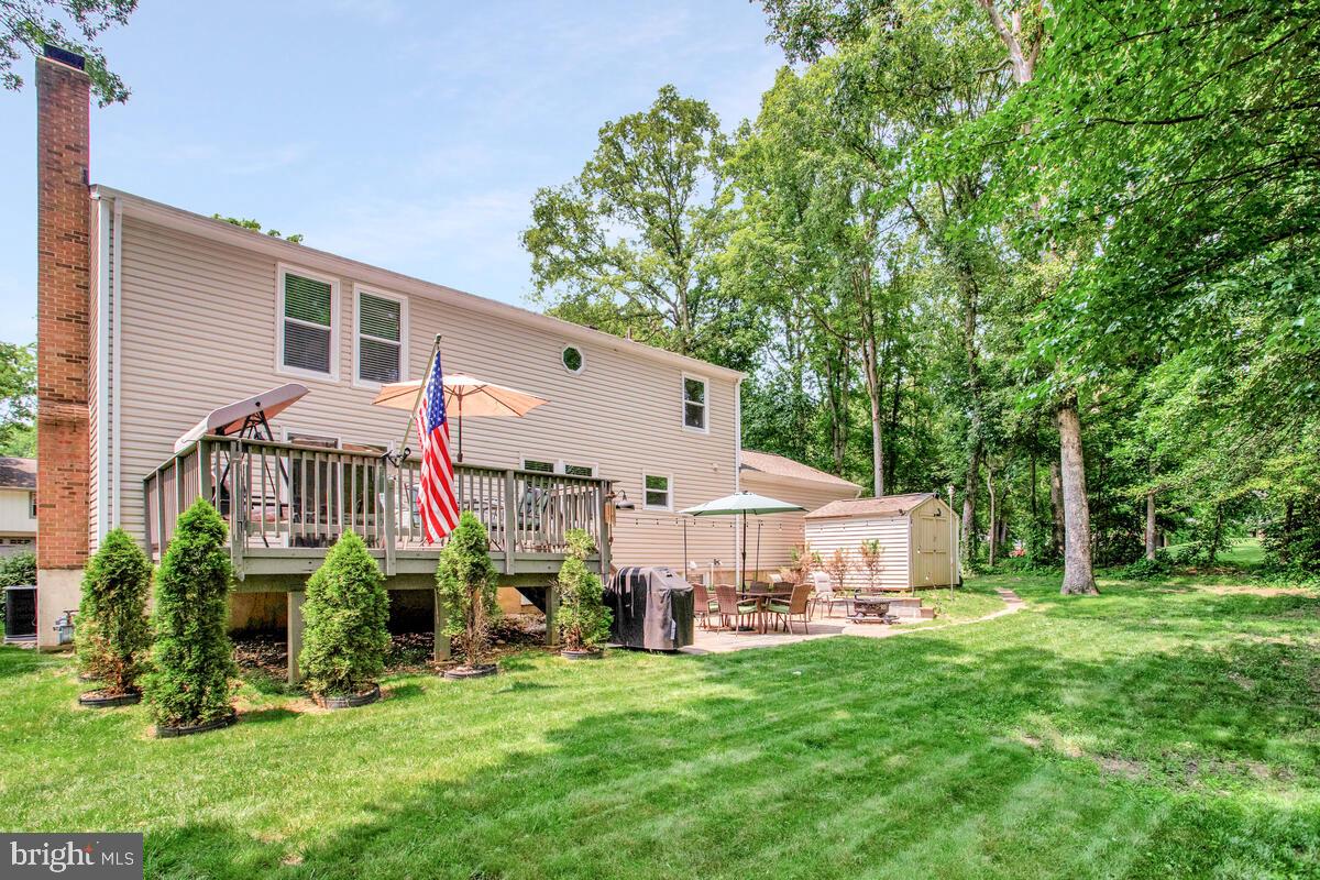 15715 SINGLETREE LN, DUMFRIES, Virginia 22025, 5 Bedrooms Bedrooms, ,2 BathroomsBathrooms,Residential,For sale,15715 SINGLETREE LN,VAPW2096198 MLS # VAPW2096198