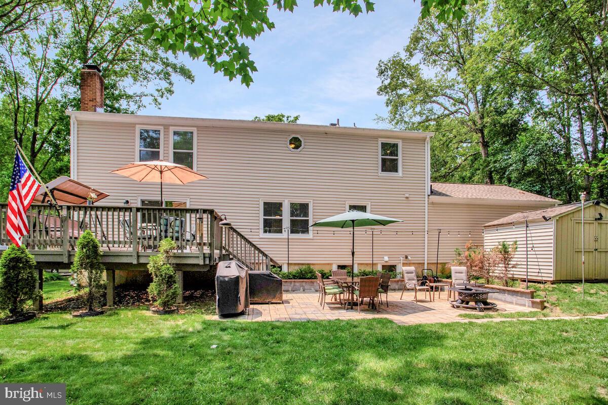 15715 SINGLETREE LN, DUMFRIES, Virginia 22025, 5 Bedrooms Bedrooms, ,2 BathroomsBathrooms,Residential,For sale,15715 SINGLETREE LN,VAPW2096198 MLS # VAPW2096198