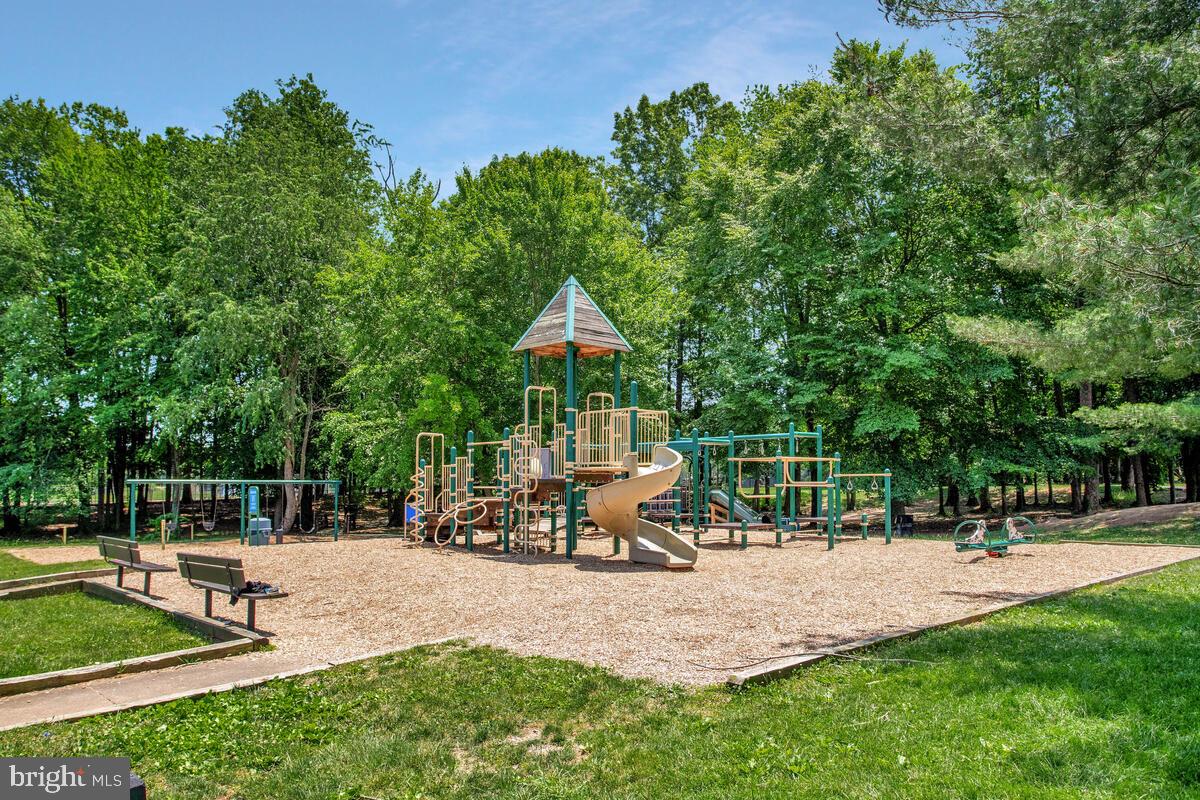15715 SINGLETREE LN, DUMFRIES, Virginia 22025, 5 Bedrooms Bedrooms, ,2 BathroomsBathrooms,Residential,For sale,15715 SINGLETREE LN,VAPW2096198 MLS # VAPW2096198