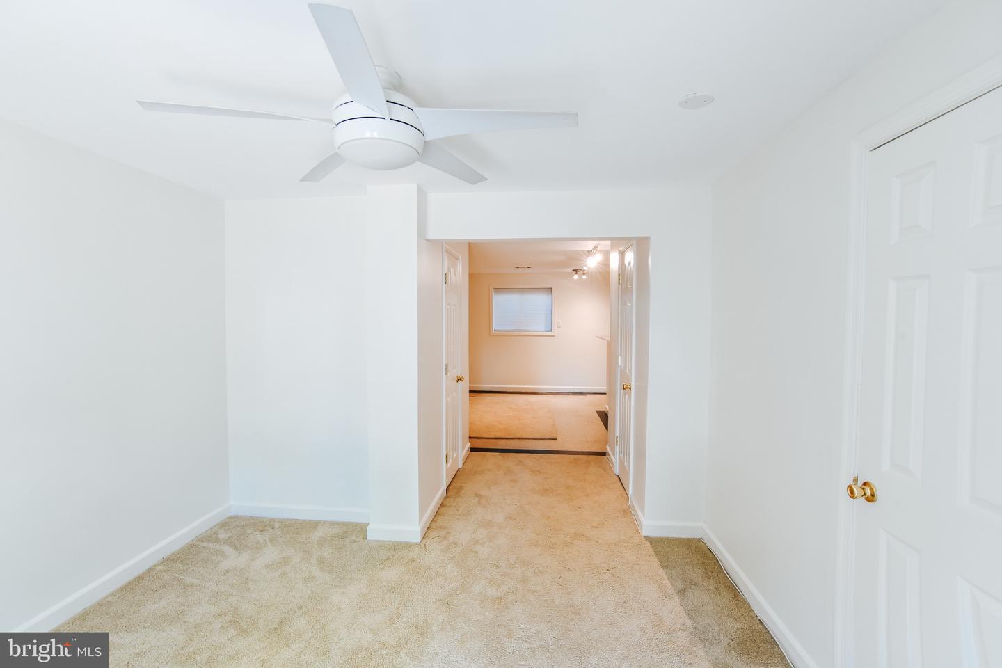 10256 QUIET POND TER, BURKE, Virginia 22015, 3 Bedrooms Bedrooms, ,3 BathroomsBathrooms,Residential,For sale,10256 QUIET POND TER,VAFX2245228 MLS # VAFX2245228