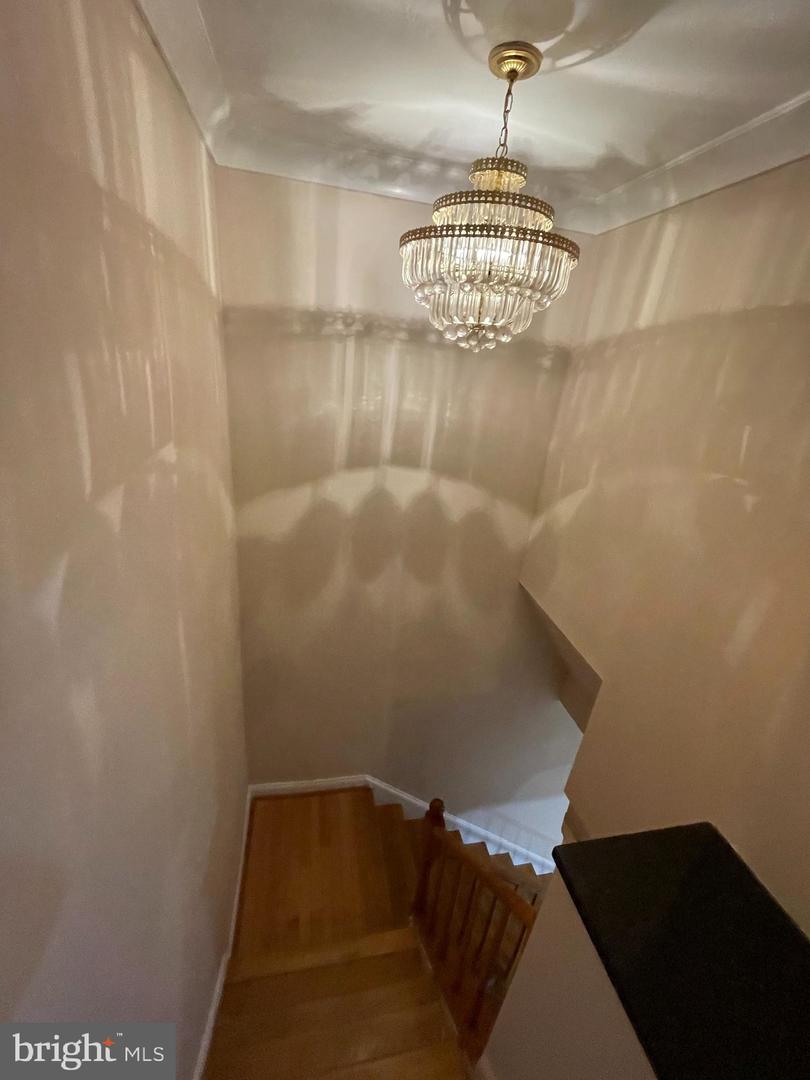 1339 U ST SE, WASHINGTON, District Of Columbia 20020, 6 Bedrooms Bedrooms, ,3 BathroomsBathrooms,Residential,For sale,1339 U ST SE,DCDC2203982 MLS # DCDC2203982