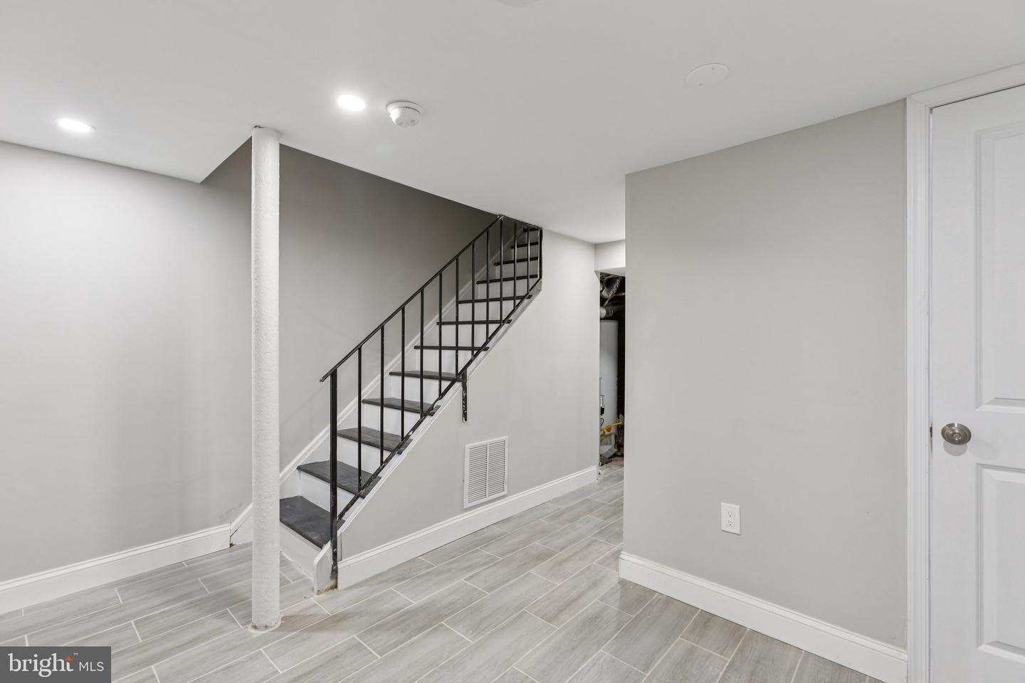 844 51ST ST NE, WASHINGTON, District Of Columbia 20019, 3 Bedrooms Bedrooms, ,2 BathroomsBathrooms,Residential,For sale,844 51ST ST NE,DCDC2203990 MLS # DCDC2203990