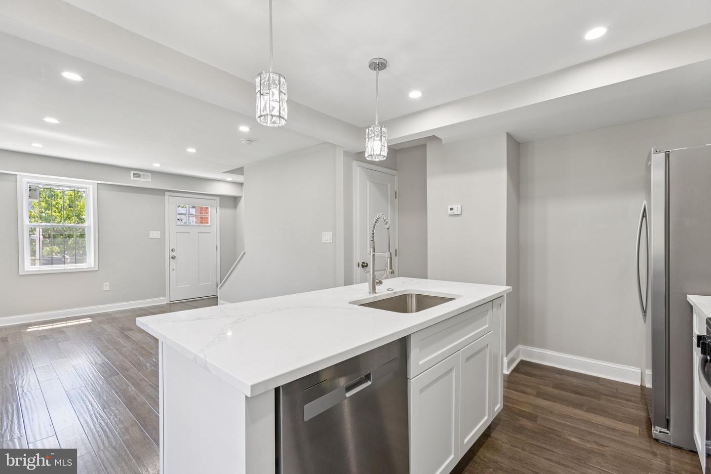 844 51ST ST NE, WASHINGTON, District Of Columbia 20019, 3 Bedrooms Bedrooms, ,2 BathroomsBathrooms,Residential,For sale,844 51ST ST NE,DCDC2203990 MLS # DCDC2203990