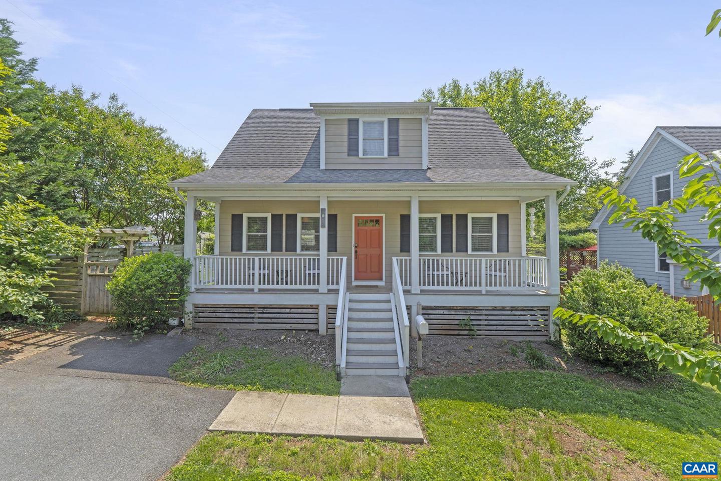 1012 LOCUST LN, CHARLOTTESVILLE, Virginia 22901, 3 Bedrooms Bedrooms, ,2 BathroomsBathrooms,Residential,For sale,1012 LOCUST LN,665328 MLS # 665328