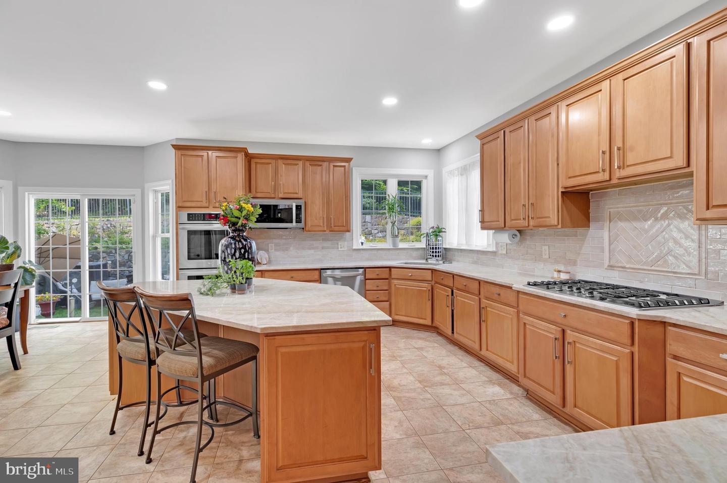 10713 MONOCACY WAY, MANASSAS, Virginia 20112, 6 Bedrooms Bedrooms, ,5 BathroomsBathrooms,Residential,For sale,10713 MONOCACY WAY,VAPW2096236 MLS # VAPW2096236