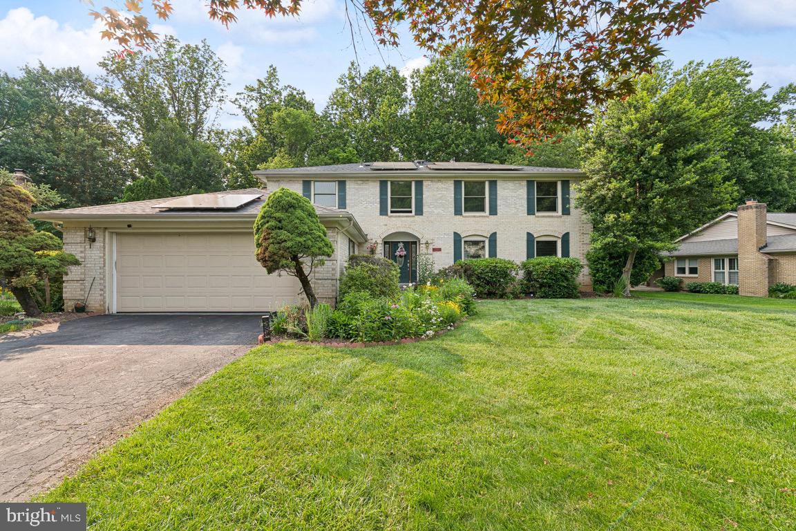 6625 WEATHEFORD CT, MCLEAN, Virginia 22101, 6 Bedrooms Bedrooms, ,4 BathroomsBathrooms,Residential,For sale,6625 WEATHEFORD CT,VAFX2245070 MLS # VAFX2245070