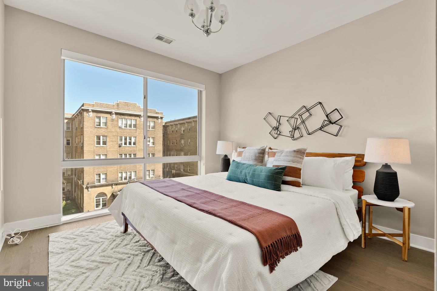 2550 17TH ST NW #414, WASHINGTON, District Of Columbia 20009, 2 Bedrooms Bedrooms, ,2 BathroomsBathrooms,Residential,For sale,2550 17TH ST NW #414,DCDC2203860 MLS # DCDC2203860
