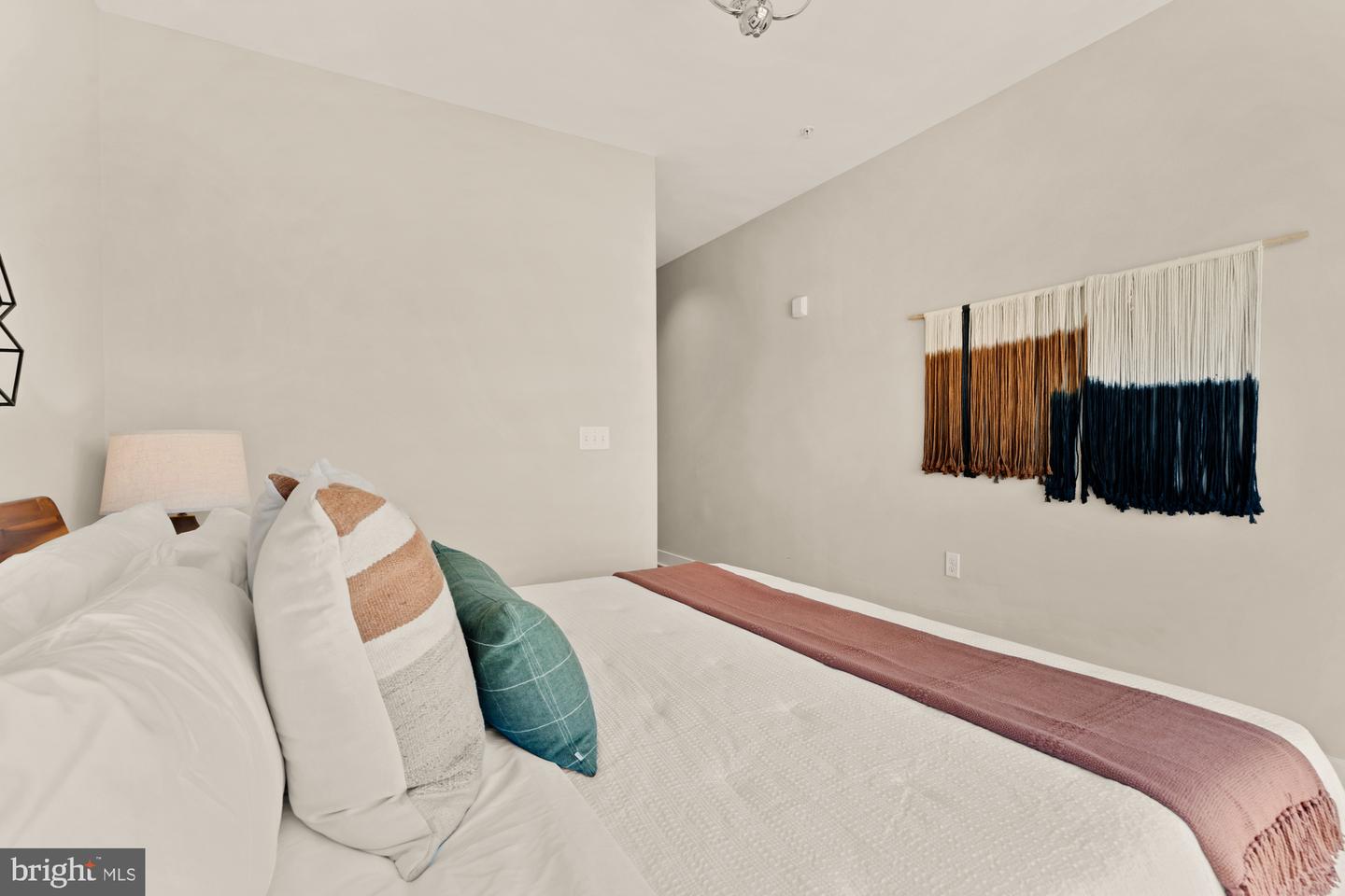 2550 17TH ST NW #414, WASHINGTON, District Of Columbia 20009, 2 Bedrooms Bedrooms, ,2 BathroomsBathrooms,Residential,For sale,2550 17TH ST NW #414,DCDC2203860 MLS # DCDC2203860