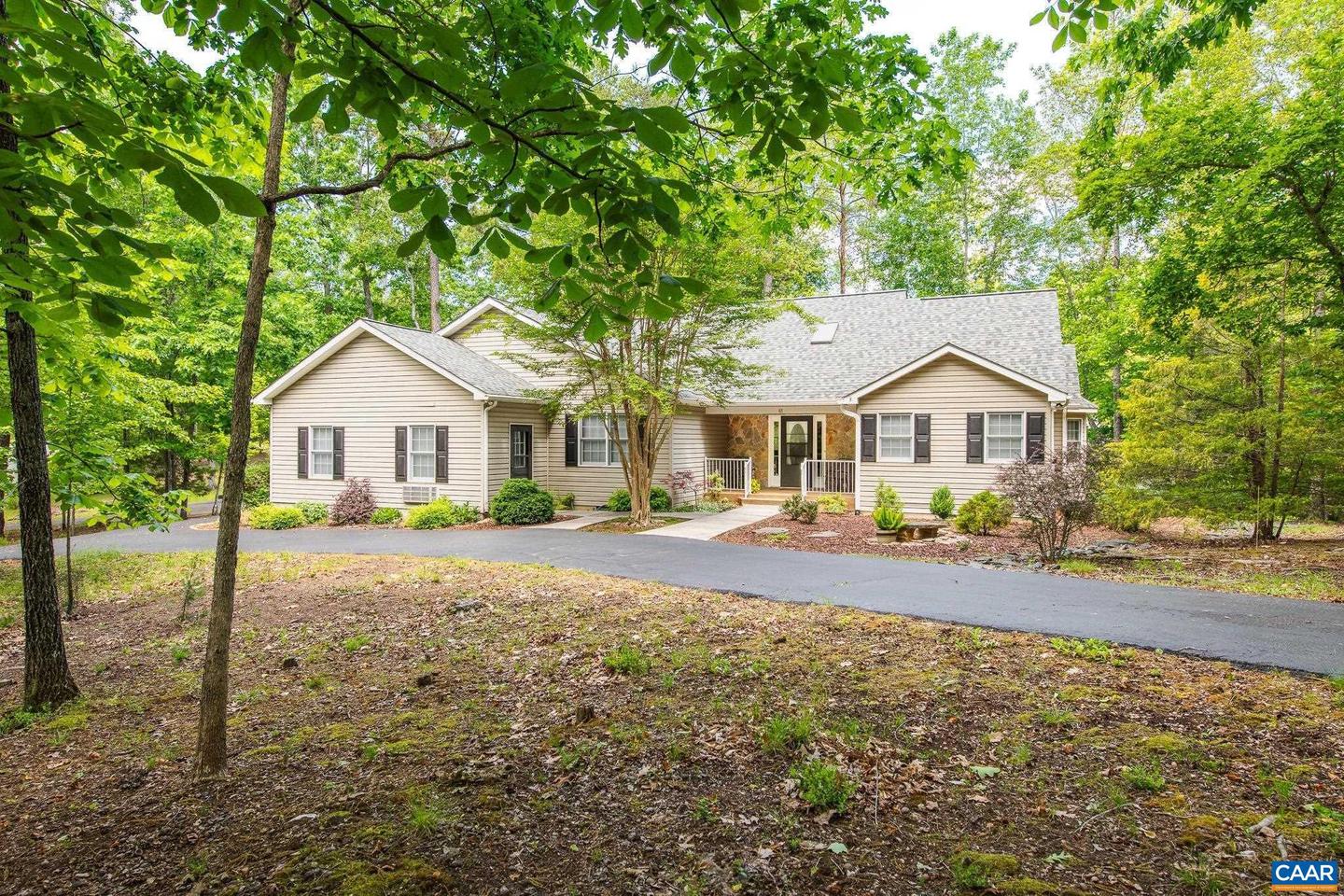 61 WILDWOOD DR, PALMYRA, Virginia 22963, 3 Bedrooms Bedrooms, ,2 BathroomsBathrooms,Residential,For sale,61 WILDWOOD DR,665331 MLS # 665331