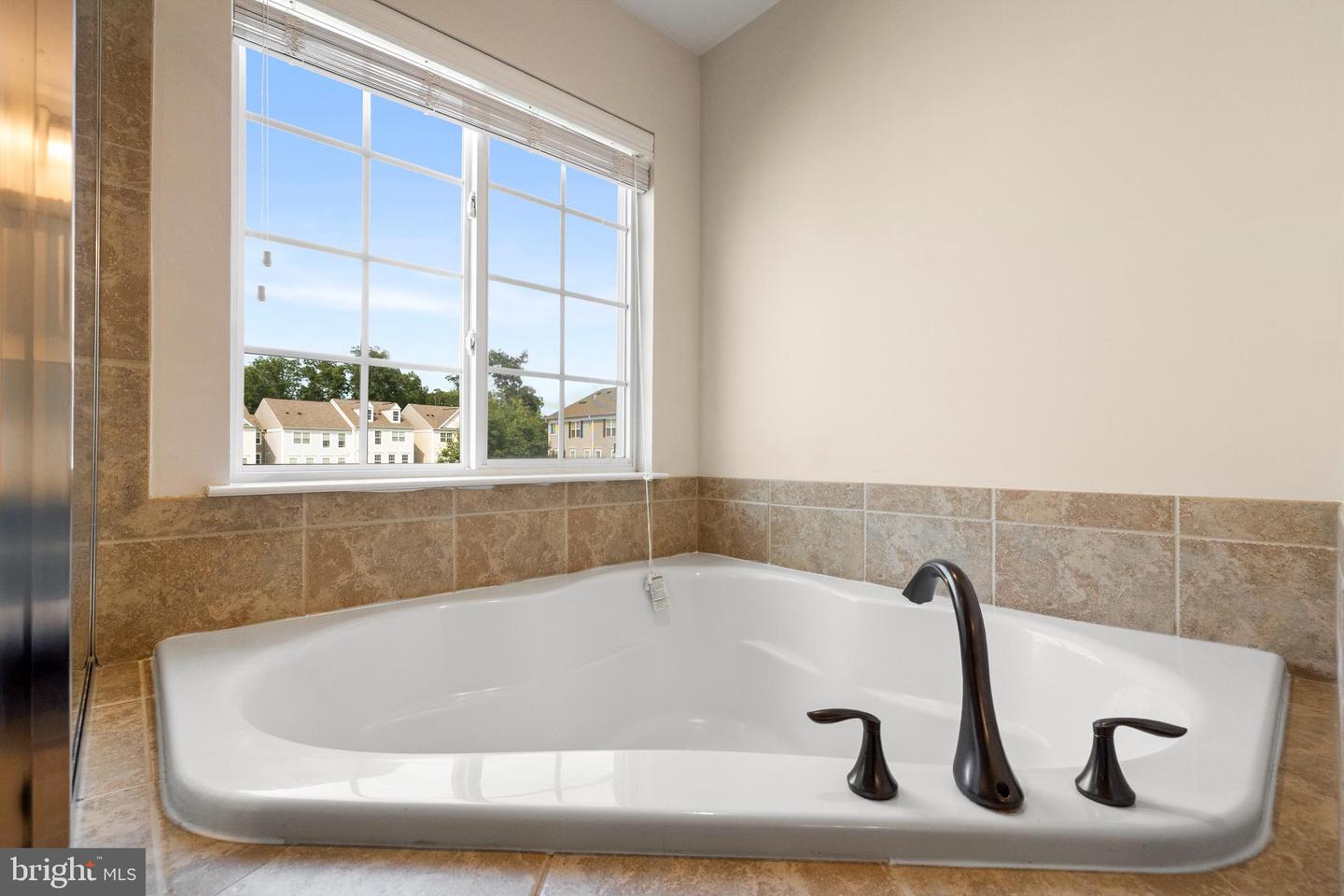 45711 WINDING BRANCH TER, STERLING, Virginia 20166, 3 Bedrooms Bedrooms, ,3 BathroomsBathrooms,Residential,For sale,45711 WINDING BRANCH TER,VALO2098706 MLS # VALO2098706