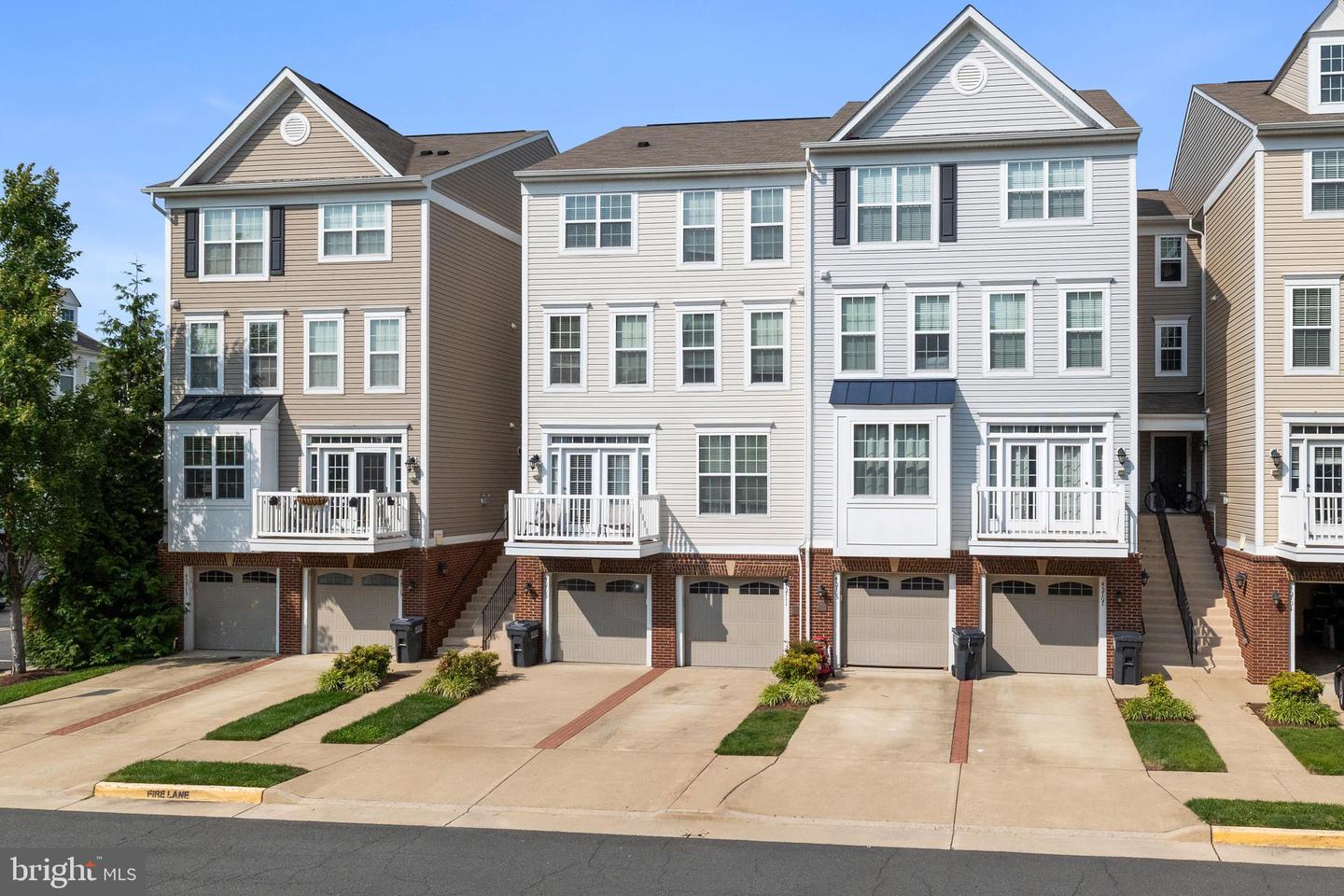 45711 WINDING BRANCH TER, STERLING, Virginia 20166, 3 Bedrooms Bedrooms, ,3 BathroomsBathrooms,Residential,For sale,45711 WINDING BRANCH TER,VALO2098706 MLS # VALO2098706