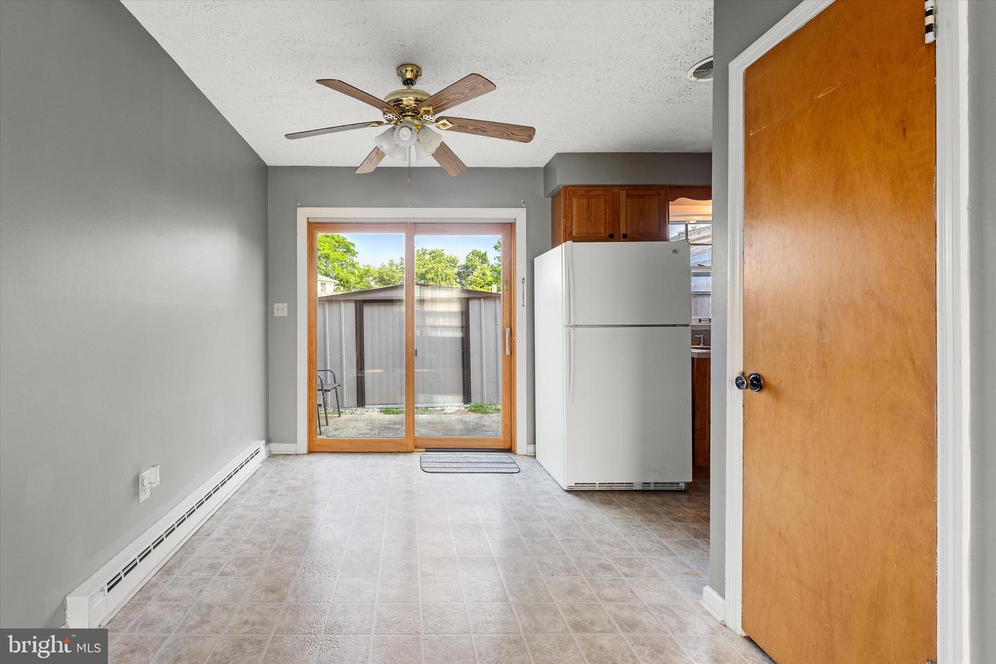 121 CHINKAPIN DR, STEPHENS CITY, Virginia 22655, 2 Bedrooms Bedrooms, ,1 BathroomBathrooms,Residential,For sale,121 CHINKAPIN DR,VAFV2034648 MLS # VAFV2034648