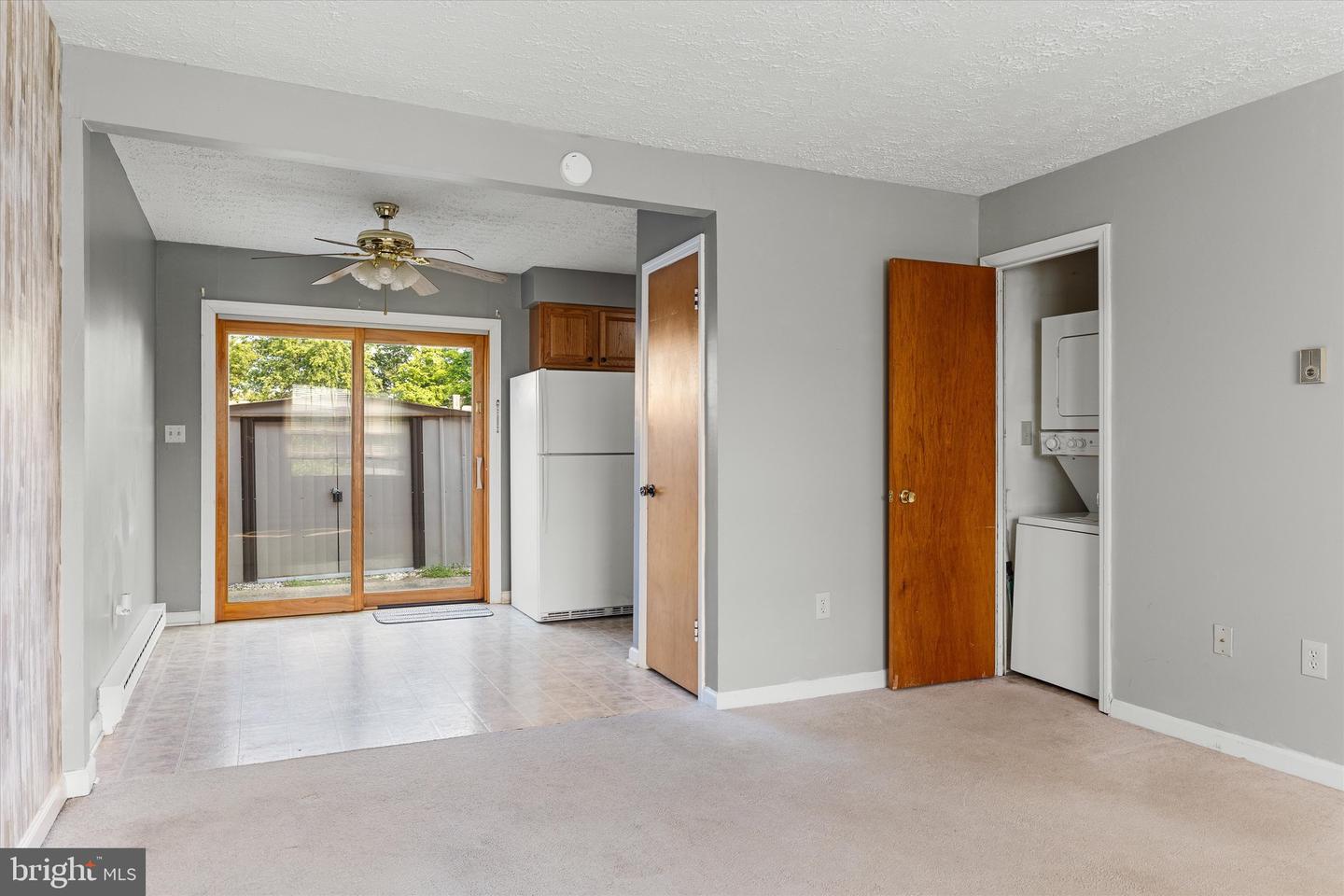 121 CHINKAPIN DR, STEPHENS CITY, Virginia 22655, 2 Bedrooms Bedrooms, ,1 BathroomBathrooms,Residential,For sale,121 CHINKAPIN DR,VAFV2034648 MLS # VAFV2034648