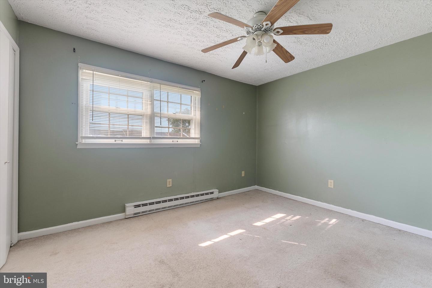 121 CHINKAPIN DR, STEPHENS CITY, Virginia 22655, 2 Bedrooms Bedrooms, ,1 BathroomBathrooms,Residential,For sale,121 CHINKAPIN DR,VAFV2034648 MLS # VAFV2034648
