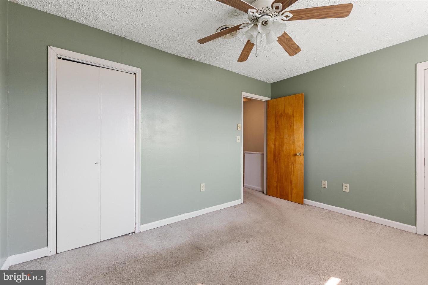 121 CHINKAPIN DR, STEPHENS CITY, Virginia 22655, 2 Bedrooms Bedrooms, ,1 BathroomBathrooms,Residential,For sale,121 CHINKAPIN DR,VAFV2034648 MLS # VAFV2034648