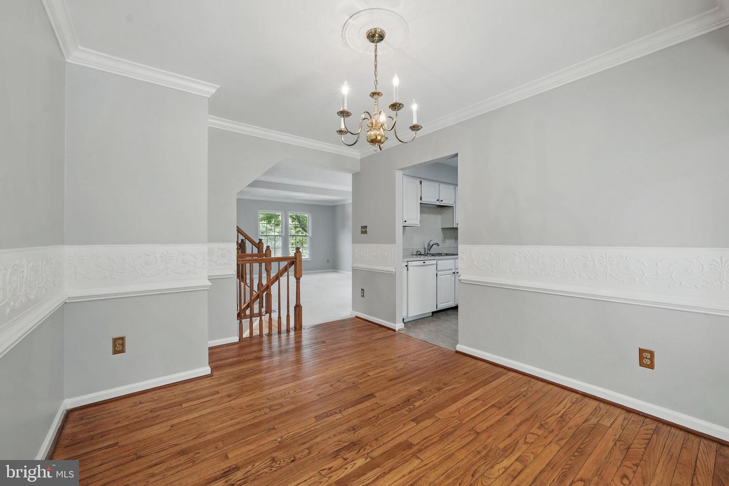 7320 HARTSHORNE SQ, ALEXANDRIA, Virginia 22315, 3 Bedrooms Bedrooms, ,2 BathroomsBathrooms,Residential,For sale,7320 HARTSHORNE SQ,VAFX2245564 MLS # VAFX2245564