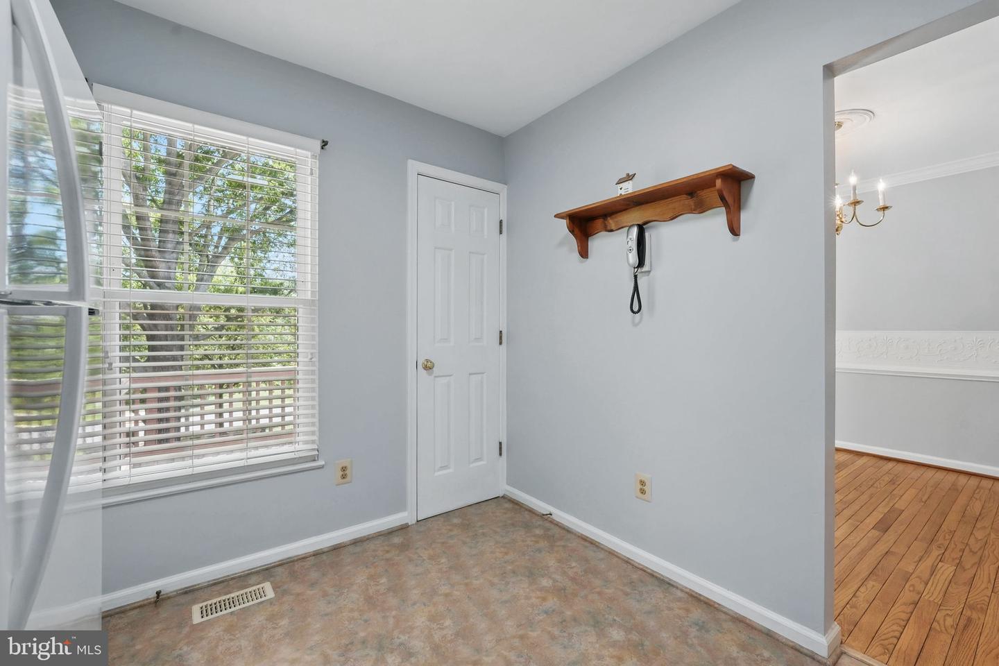 7320 HARTSHORNE SQ, ALEXANDRIA, Virginia 22315, 3 Bedrooms Bedrooms, ,2 BathroomsBathrooms,Residential,For sale,7320 HARTSHORNE SQ,VAFX2245564 MLS # VAFX2245564