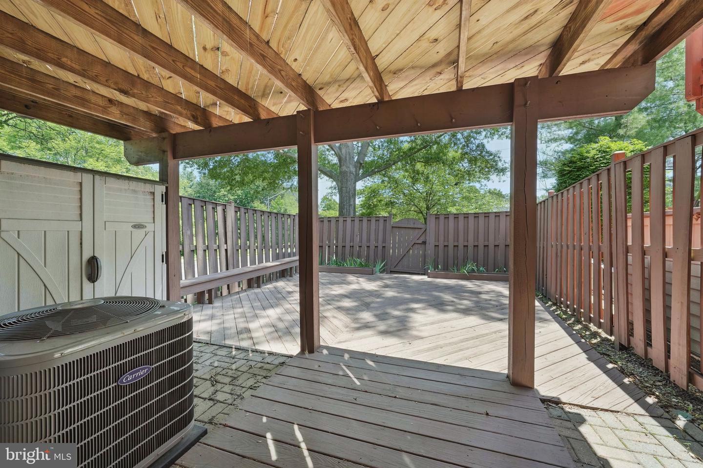 7320 HARTSHORNE SQ, ALEXANDRIA, Virginia 22315, 3 Bedrooms Bedrooms, ,2 BathroomsBathrooms,Residential,For sale,7320 HARTSHORNE SQ,VAFX2245564 MLS # VAFX2245564