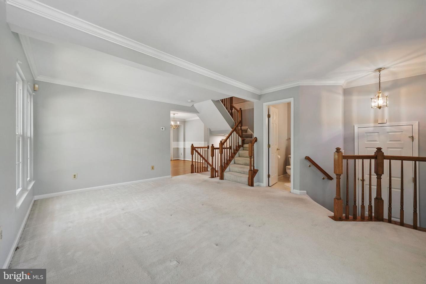 7320 HARTSHORNE SQ, ALEXANDRIA, Virginia 22315, 3 Bedrooms Bedrooms, ,2 BathroomsBathrooms,Residential,For sale,7320 HARTSHORNE SQ,VAFX2245564 MLS # VAFX2245564