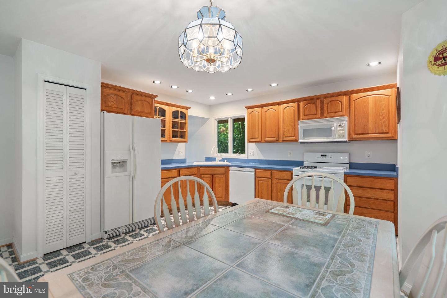 11115 ORLEAN VISTA DR, MARSHALL, Virginia 20115, 4 Bedrooms Bedrooms, ,3 BathroomsBathrooms,Residential,For sale,11115 ORLEAN VISTA DR,VAFQ2016936 MLS # VAFQ2016936