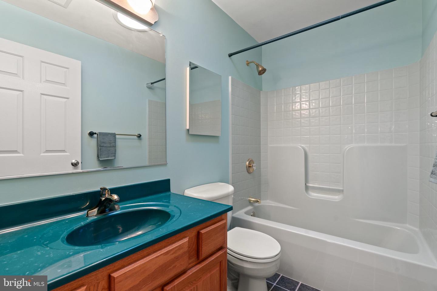 11115 ORLEAN VISTA DR, MARSHALL, Virginia 20115, 4 Bedrooms Bedrooms, ,3 BathroomsBathrooms,Residential,For sale,11115 ORLEAN VISTA DR,VAFQ2016936 MLS # VAFQ2016936