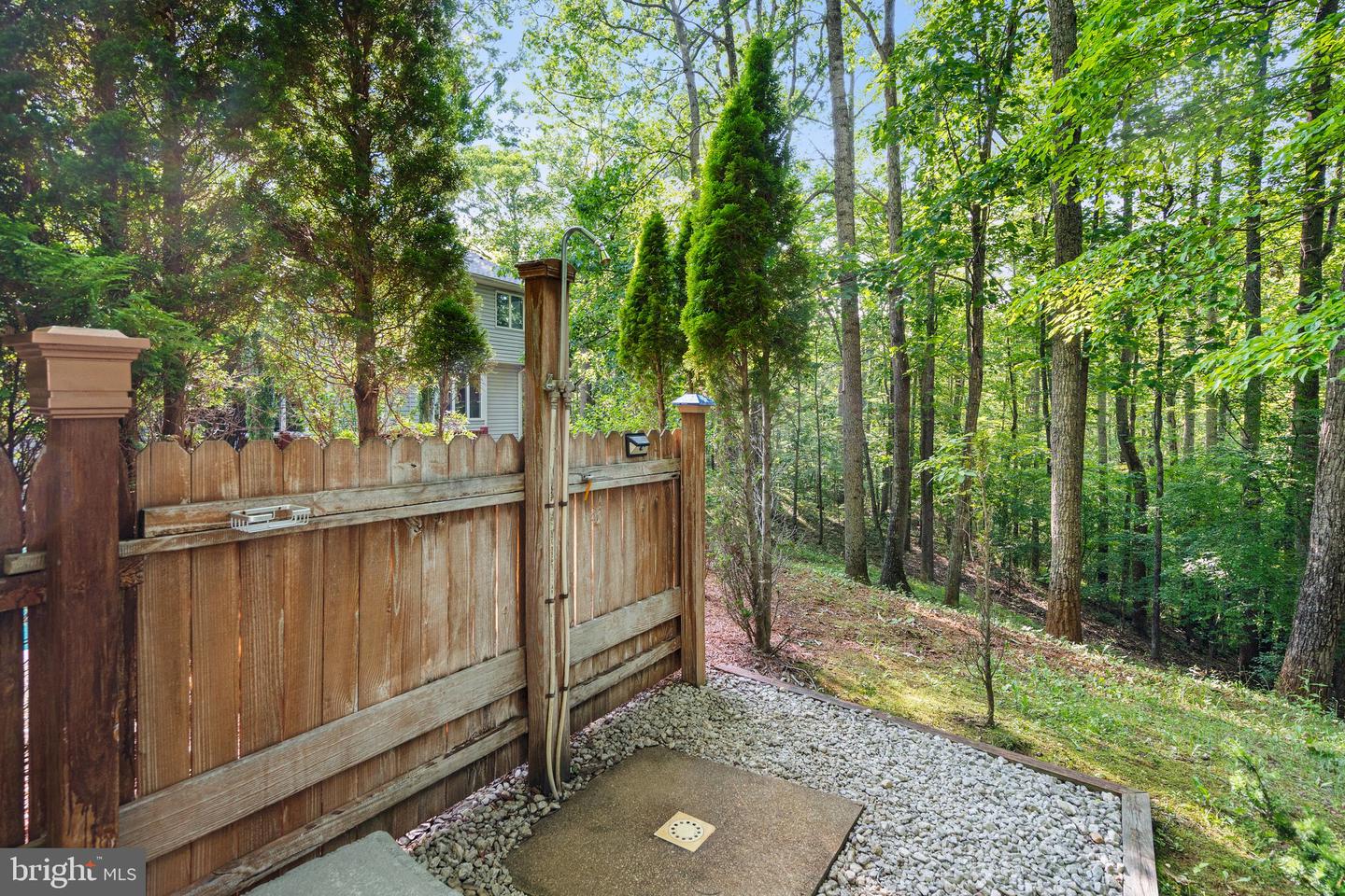 11115 ORLEAN VISTA DR, MARSHALL, Virginia 20115, 4 Bedrooms Bedrooms, ,3 BathroomsBathrooms,Residential,For sale,11115 ORLEAN VISTA DR,VAFQ2016936 MLS # VAFQ2016936