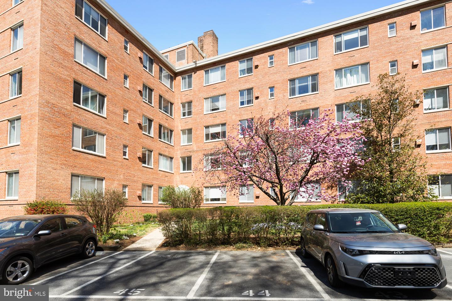4100 W ST NW #314, WASHINGTON, District Of Columbia 20007, 1 Bedroom Bedrooms, ,1 BathroomBathrooms,Residential,For sale,4100 W ST NW #314,DCDC2204160 MLS # DCDC2204160