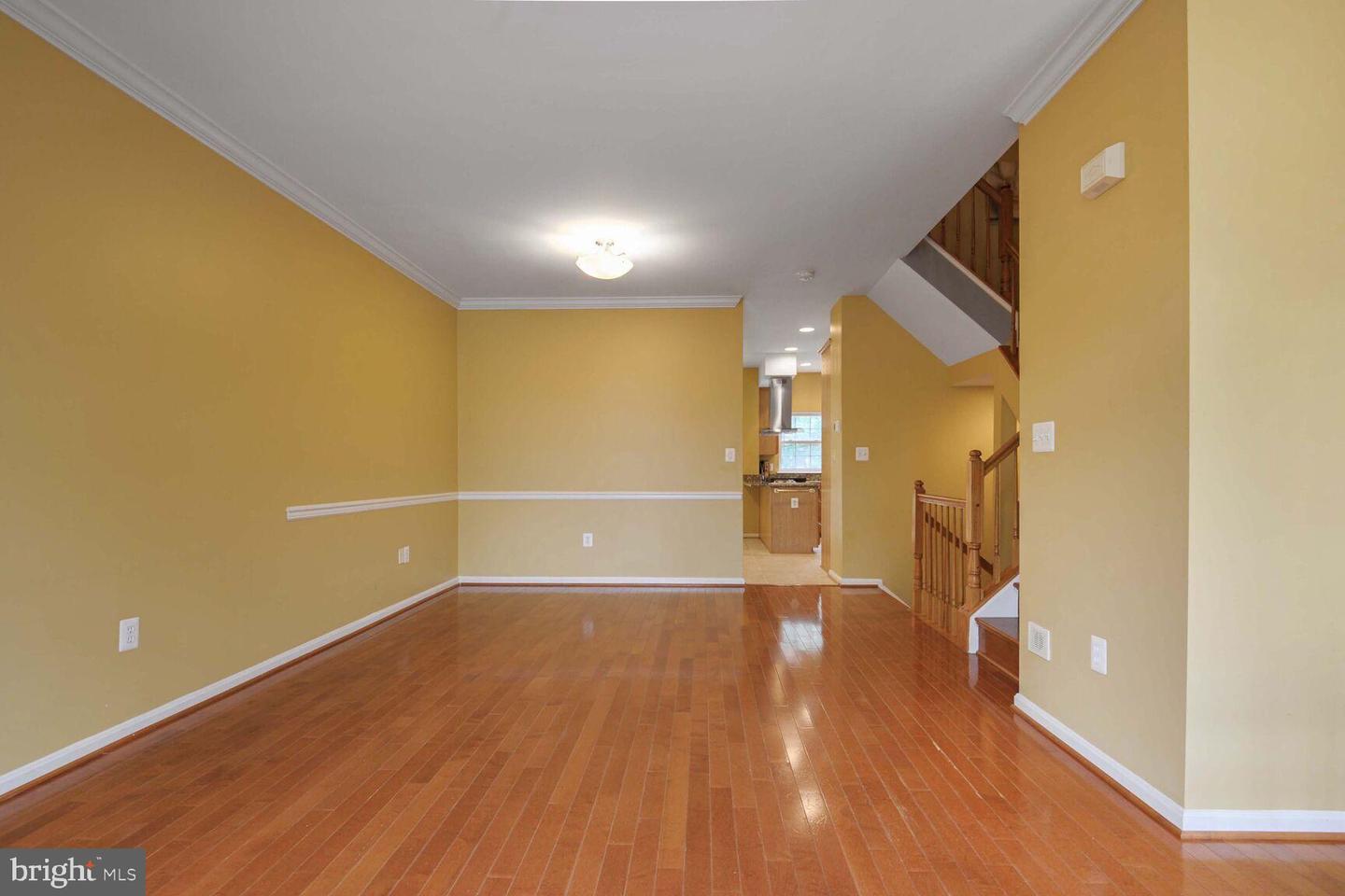 5335 ROSEMALLOW CIR, CENTREVILLE, Virginia 20120, 3 Bedrooms Bedrooms, ,3 BathroomsBathrooms,Residential,For sale,5335 ROSEMALLOW CIR,VAFX2245300 MLS # VAFX2245300
