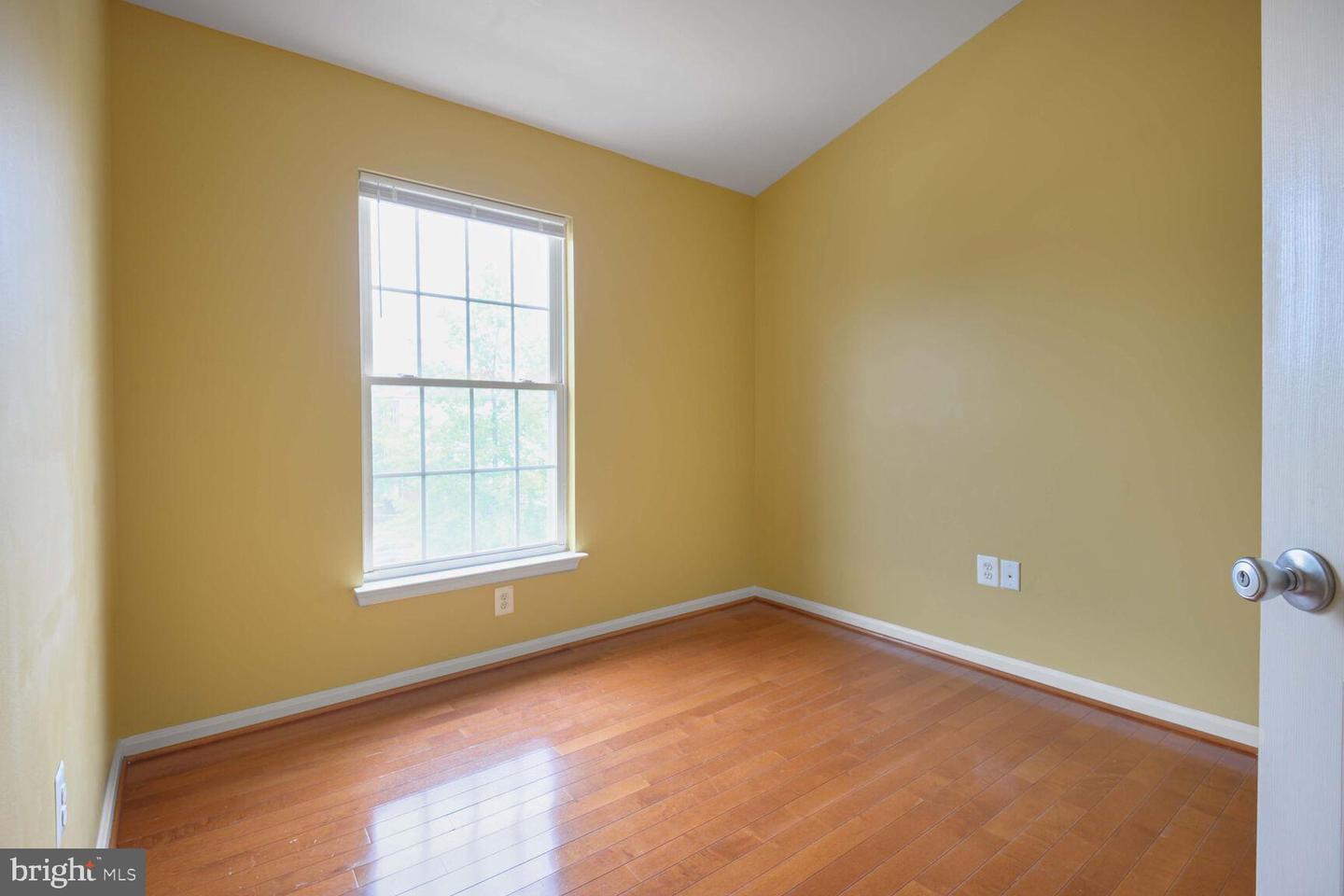 5335 ROSEMALLOW CIR, CENTREVILLE, Virginia 20120, 3 Bedrooms Bedrooms, ,3 BathroomsBathrooms,Residential,For sale,5335 ROSEMALLOW CIR,VAFX2245300 MLS # VAFX2245300
