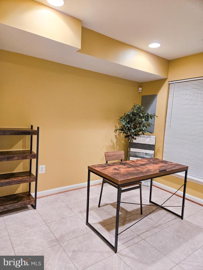 5335 ROSEMALLOW CIR, CENTREVILLE, Virginia 20120, 3 Bedrooms Bedrooms, ,3 BathroomsBathrooms,Residential,For sale,5335 ROSEMALLOW CIR,VAFX2245300 MLS # VAFX2245300