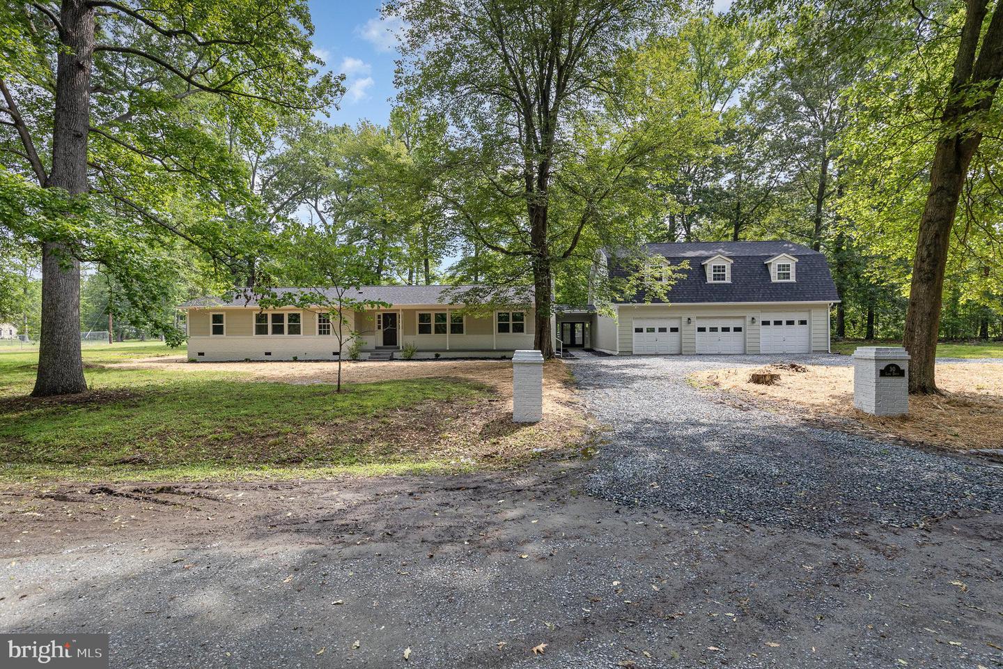 30 LAKE DR, STAFFORD, Virginia 22554, 4 Bedrooms Bedrooms, ,2 BathroomsBathrooms,Residential,For sale,30 LAKE DR,VAST2039486 MLS # VAST2039486