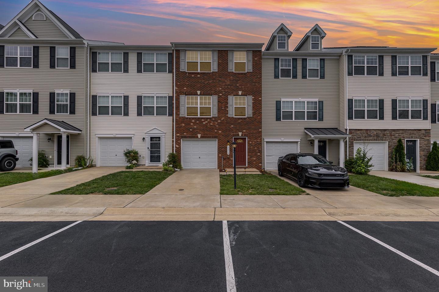 2239 MALLARD LANDING DR, FREDERICKSBURG, Virginia 22408, 4 Bedrooms Bedrooms, ,2 BathroomsBathrooms,Residential,For sale,2239 MALLARD LANDING DR,VASP2033668 MLS # VASP2033668