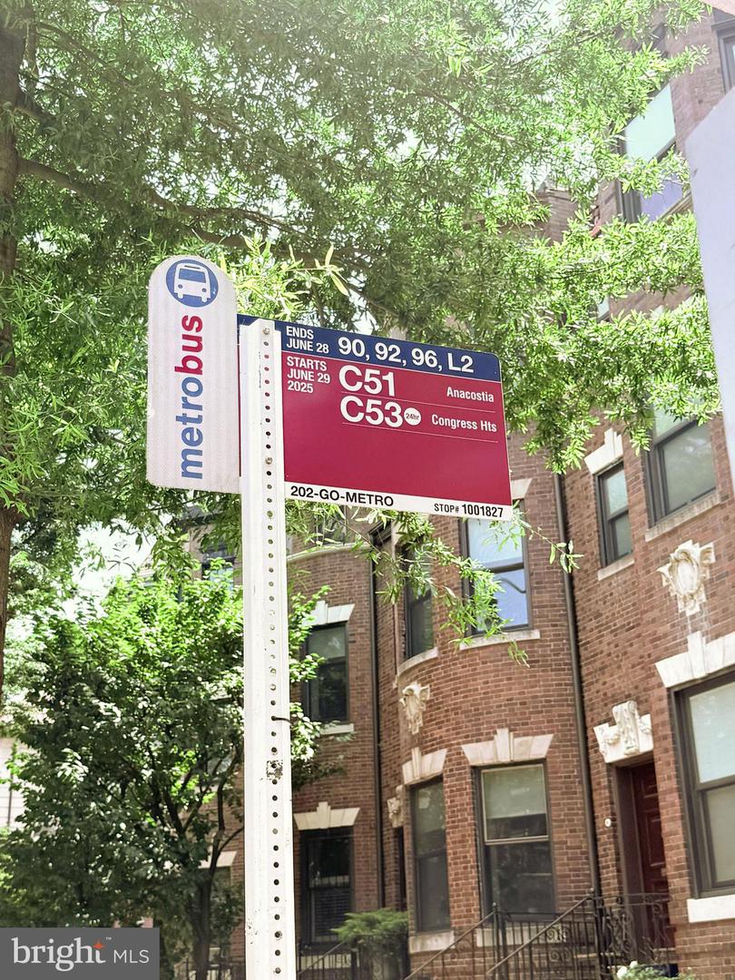 1832 CALVERT ST NW #3, WASHINGTON, District Of Columbia 20009, 2 Bedrooms Bedrooms, ,2 BathroomsBathrooms,Residential,For sale,1832 CALVERT ST NW #3,DCDC2204044 MLS # DCDC2204044