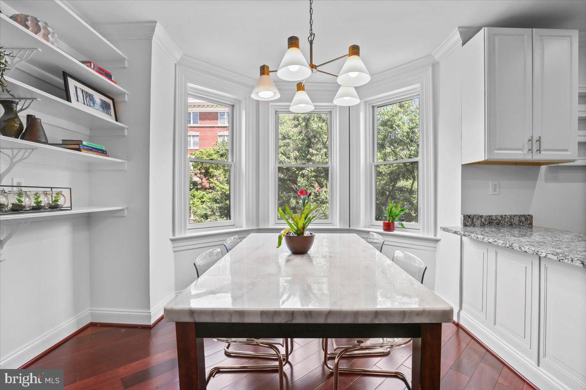 1832 CALVERT ST NW #3, WASHINGTON, District Of Columbia 20009, 2 Bedrooms Bedrooms, ,2 BathroomsBathrooms,Residential,For sale,1832 CALVERT ST NW #3,DCDC2204044 MLS # DCDC2204044
