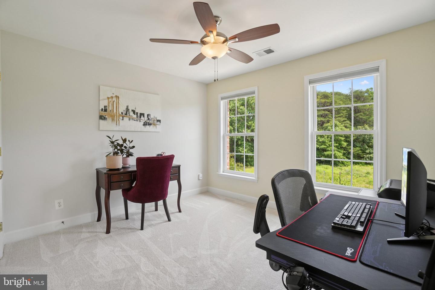 2402 HUNTINGTON PARK DR, ALEXANDRIA, Virginia 22303, 4 Bedrooms Bedrooms, ,3 BathroomsBathrooms,Residential,For sale,2402 HUNTINGTON PARK DR,VAFX2245362 MLS # VAFX2245362