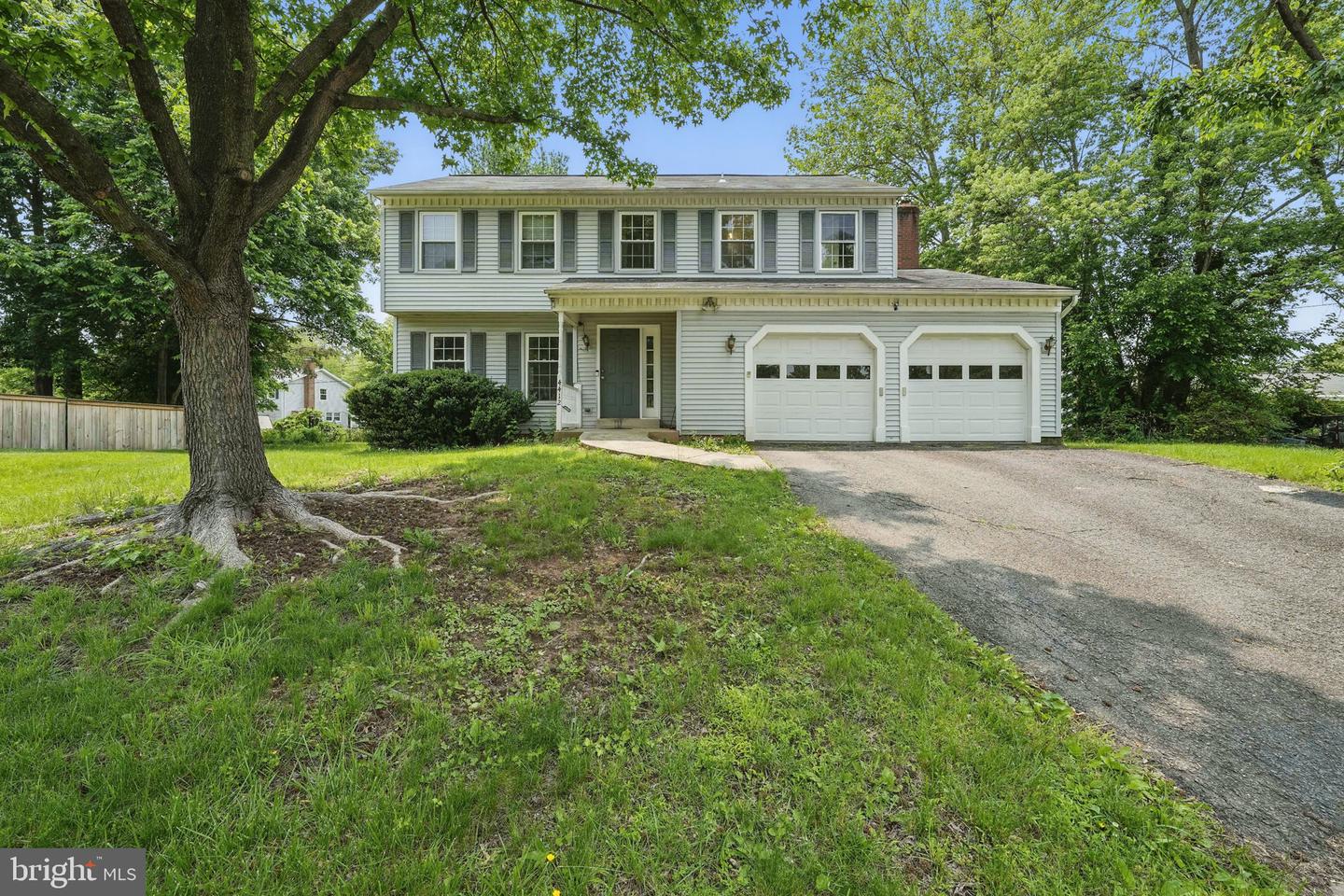 4412 MARSALA GLEN WAY, FAIRFAX, Virginia 22033, 4 Bedrooms Bedrooms, ,3 BathroomsBathrooms,Residential,For sale,4412 MARSALA GLEN WAY,VAFX2245528 MLS # VAFX2245528