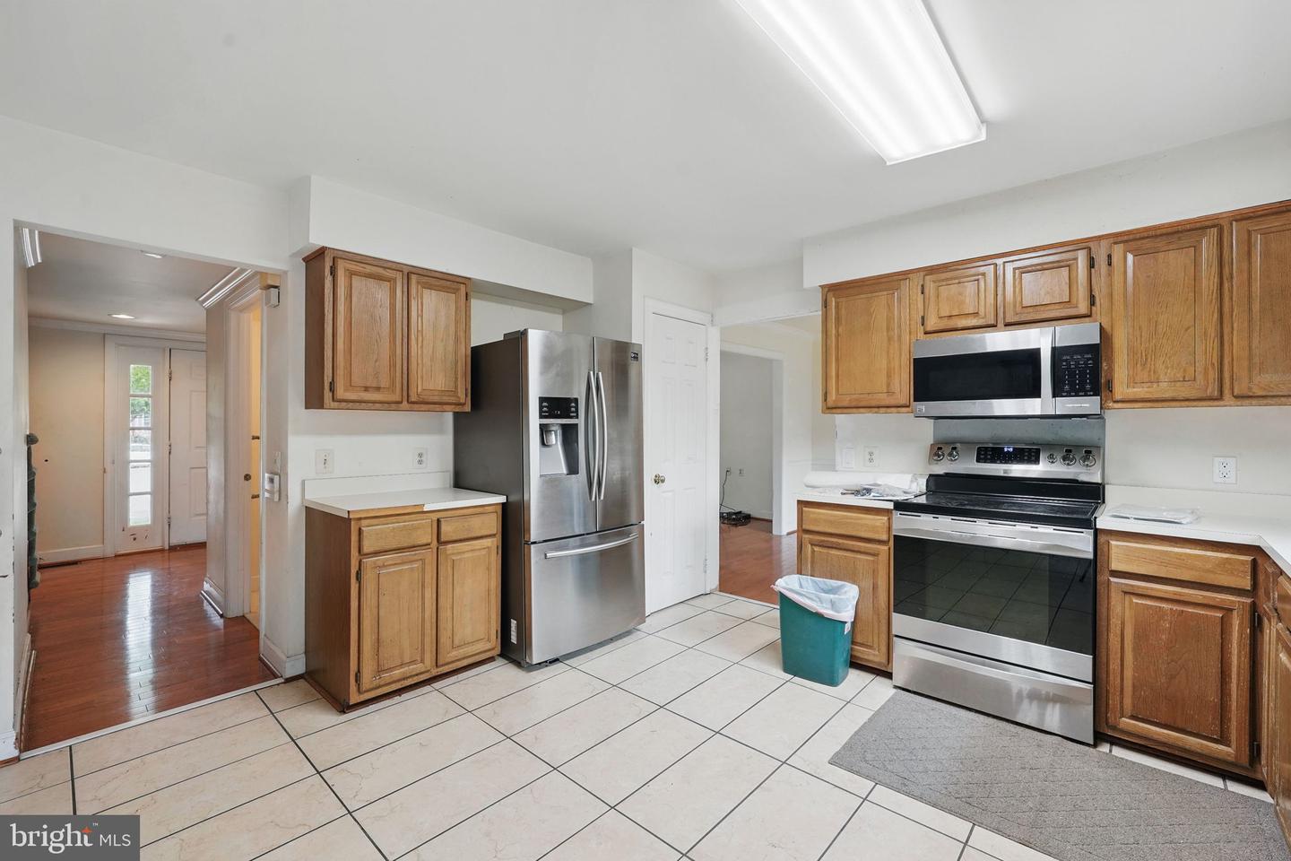 4412 MARSALA GLEN WAY, FAIRFAX, Virginia 22033, 4 Bedrooms Bedrooms, ,3 BathroomsBathrooms,Residential,For sale,4412 MARSALA GLEN WAY,VAFX2245528 MLS # VAFX2245528