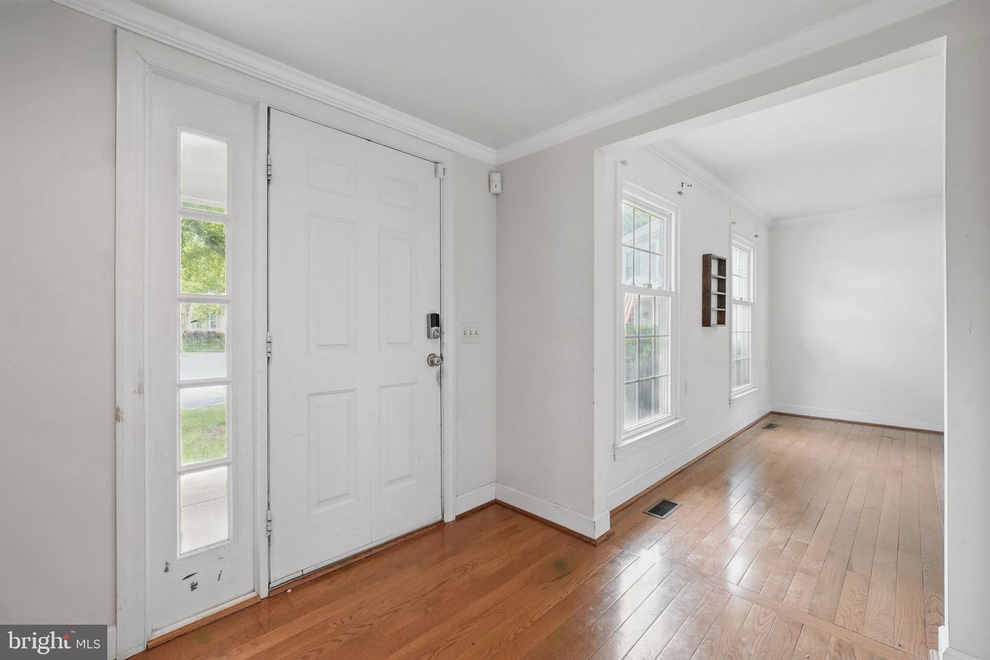 4412 MARSALA GLEN WAY, FAIRFAX, Virginia 22033, 4 Bedrooms Bedrooms, ,3 BathroomsBathrooms,Residential,For sale,4412 MARSALA GLEN WAY,VAFX2245528 MLS # VAFX2245528