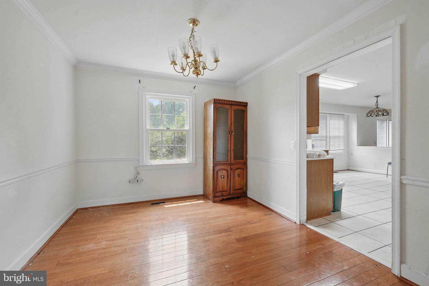 4412 MARSALA GLEN WAY, FAIRFAX, Virginia 22033, 4 Bedrooms Bedrooms, ,3 BathroomsBathrooms,Residential,For sale,4412 MARSALA GLEN WAY,VAFX2245528 MLS # VAFX2245528