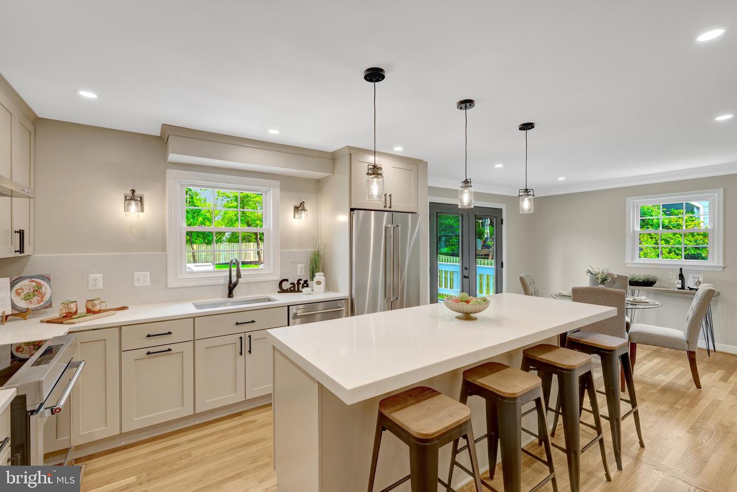 427 WEST ST NW, VIENNA, Virginia 22180, 5 Bedrooms Bedrooms, ,3 BathroomsBathrooms,Residential,For sale,427 WEST ST NW,VAFX2245596 MLS # VAFX2245596
