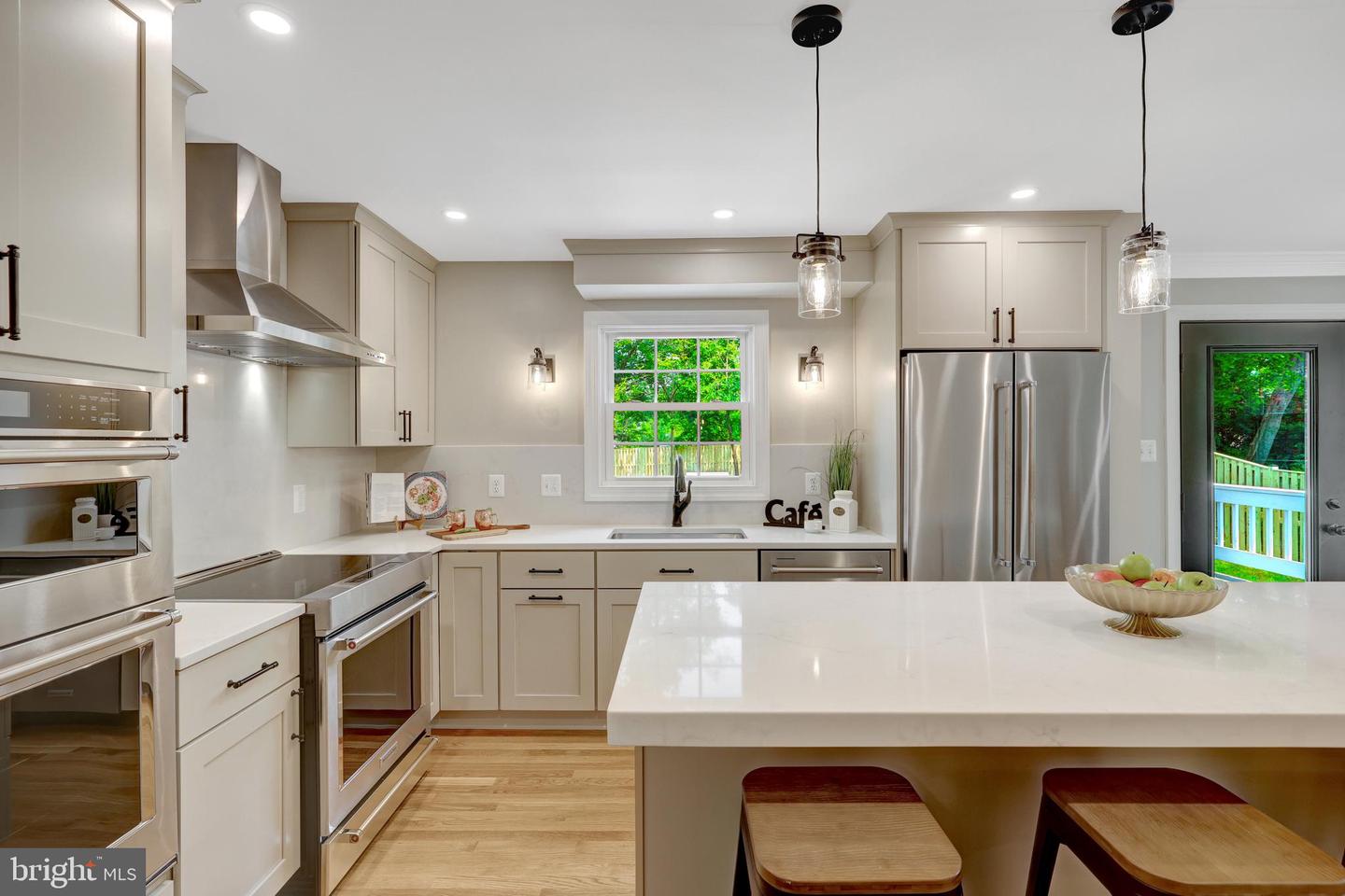 427 WEST ST NW, VIENNA, Virginia 22180, 5 Bedrooms Bedrooms, ,3 BathroomsBathrooms,Residential,For sale,427 WEST ST NW,VAFX2245596 MLS # VAFX2245596