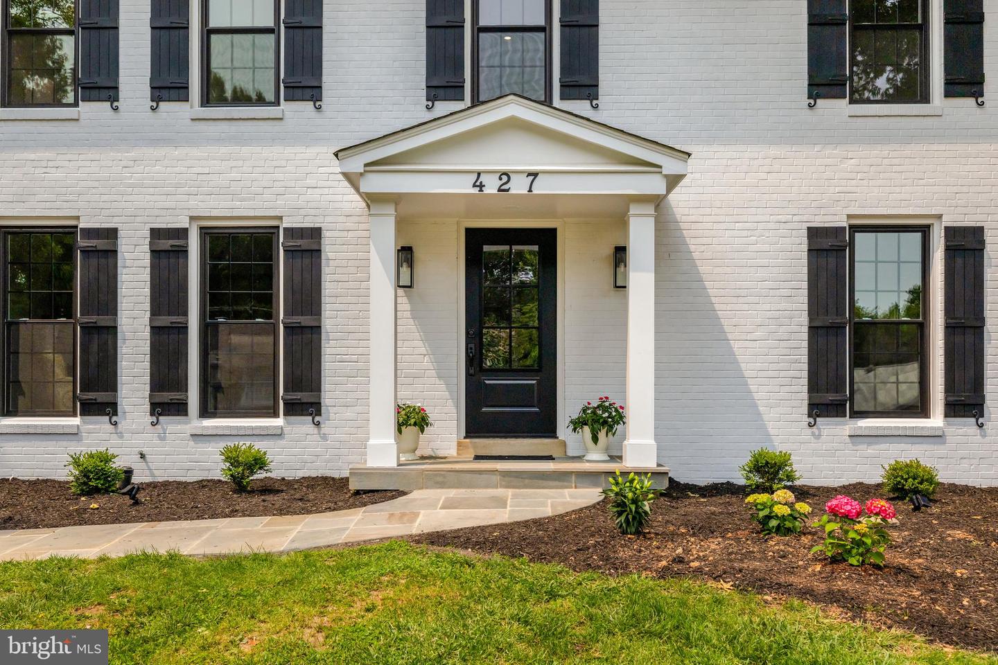 427 WEST ST NW, VIENNA, Virginia 22180, 5 Bedrooms Bedrooms, ,3 BathroomsBathrooms,Residential,For sale,427 WEST ST NW,VAFX2245596 MLS # VAFX2245596