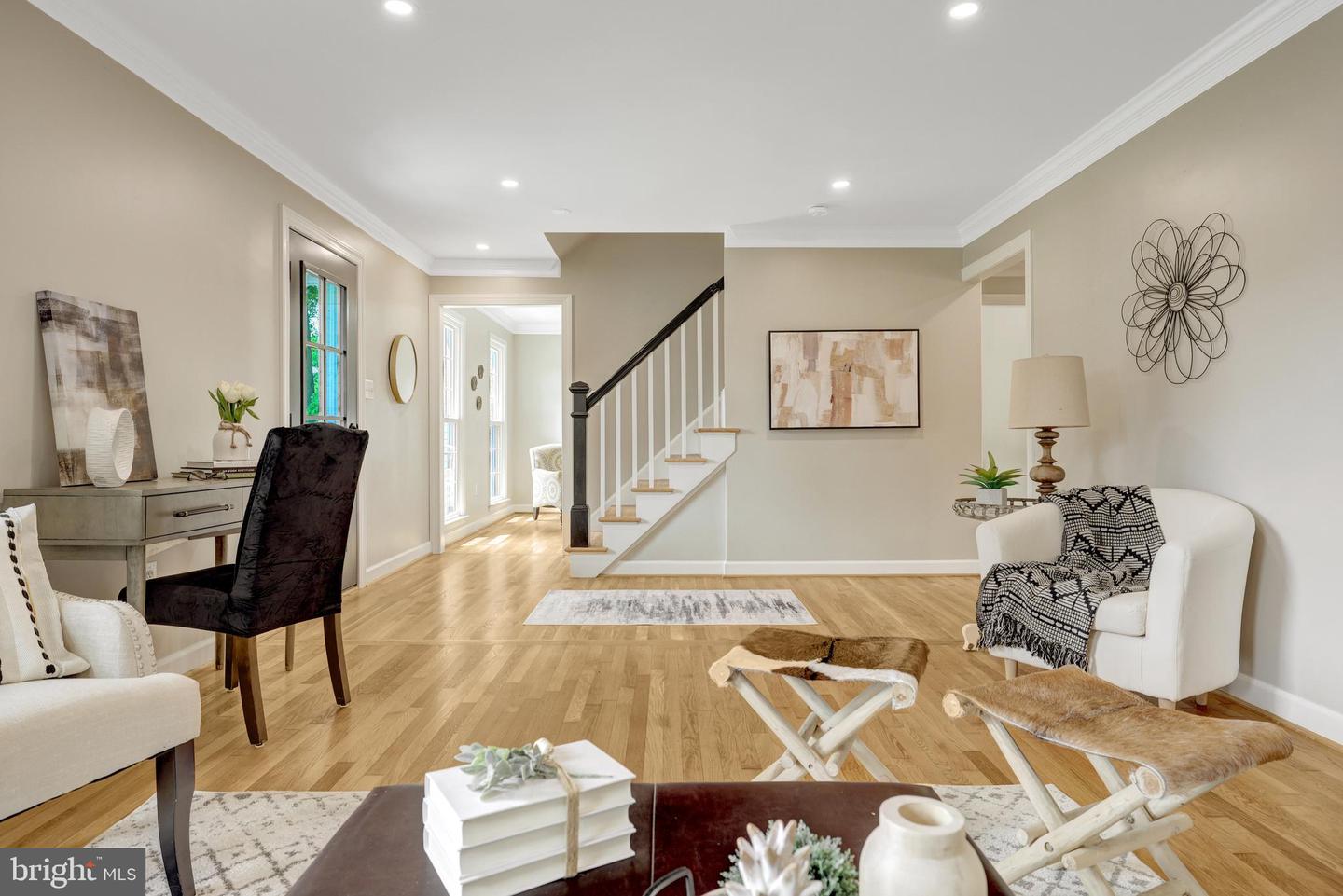 427 WEST ST NW, VIENNA, Virginia 22180, 5 Bedrooms Bedrooms, ,3 BathroomsBathrooms,Residential,For sale,427 WEST ST NW,VAFX2245596 MLS # VAFX2245596